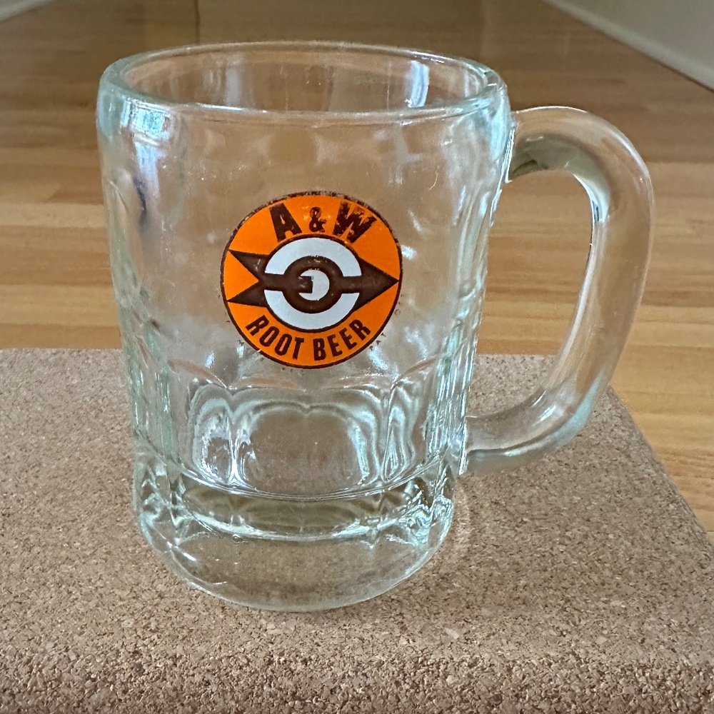 Vintage A & W Root Beer Mug Bullseye Design 4 1/2" Tall
